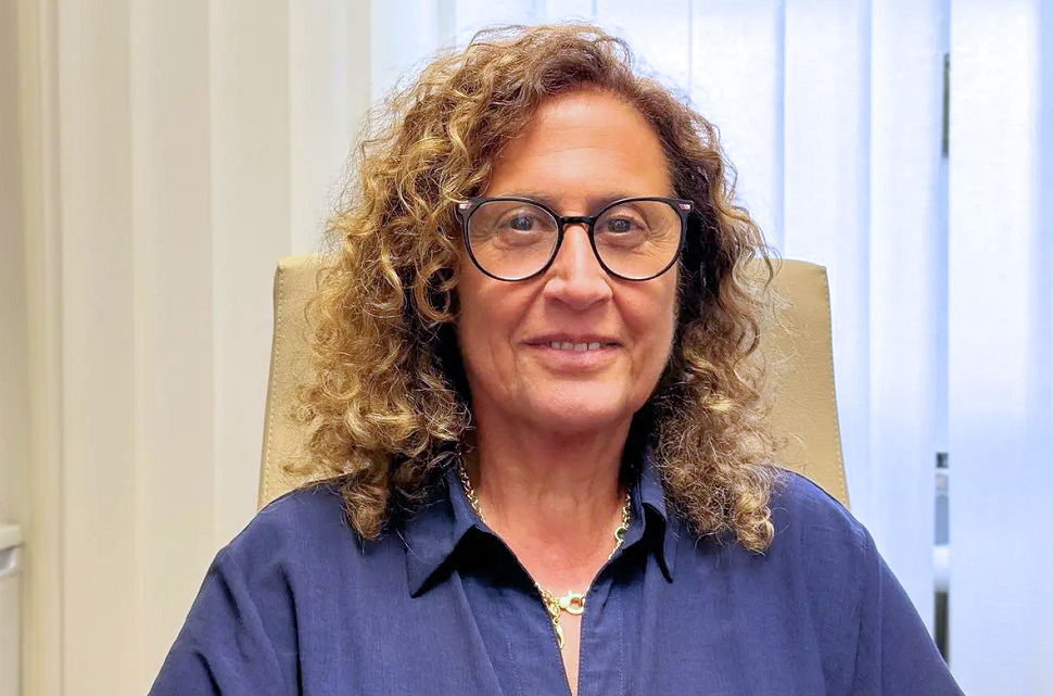 ASP di Cosenza, Angela Riccetti è la nuova direttrice sanitaria: esperienza e continuità per il rilancio dei servizi 53 Angela Riccetti dirigente medico
