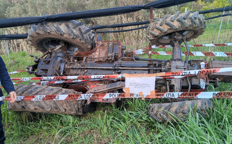 Arcavacata-trattore-incidente