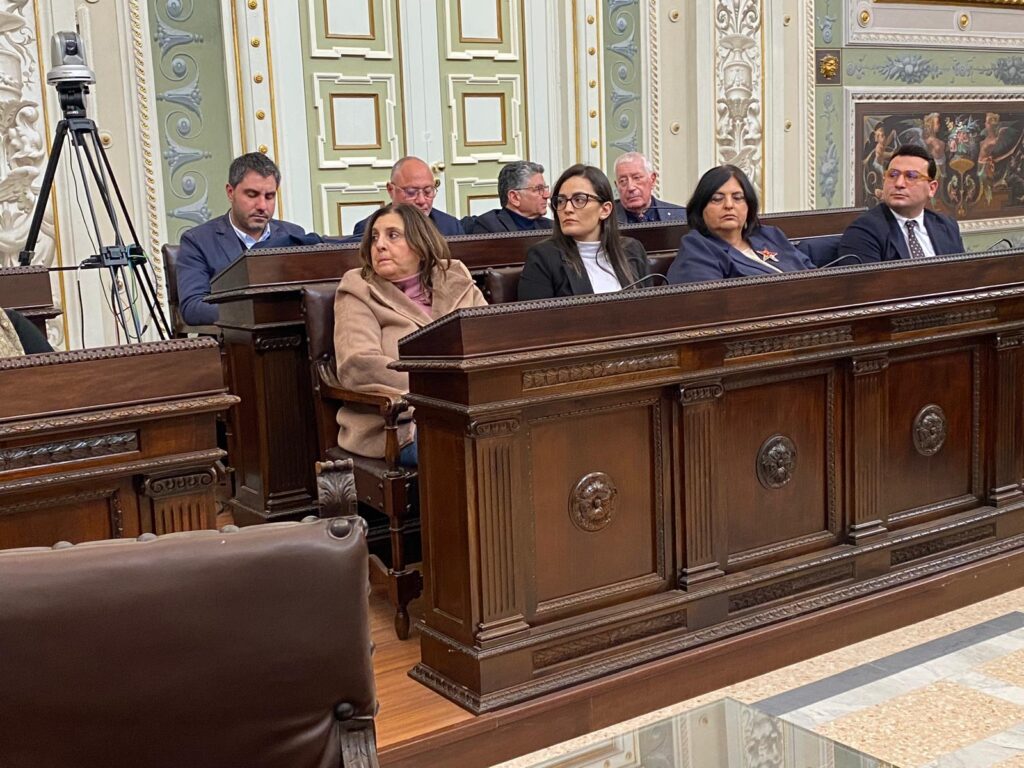 Provincia di Cosenza: il 97% dei sindaci dice sì al bilancio, ma resta l’ombra del disavanzo 52 Assemblea dei Sindaci 4