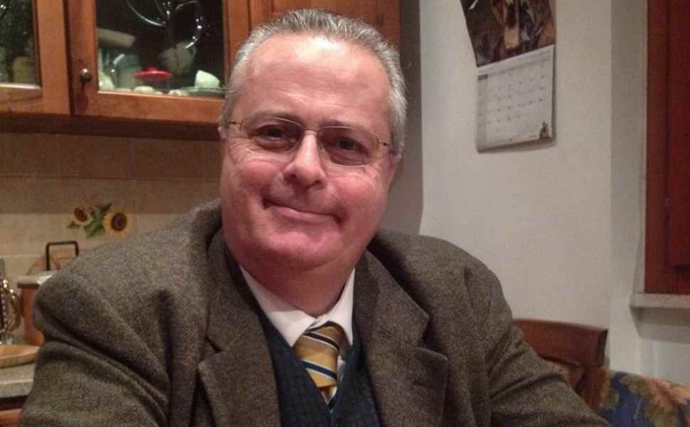 Disabile prigioniero in casa, nel palazzo c'è l'ascensore ma non è mai entrato in funzione 52 disabile_ascensore