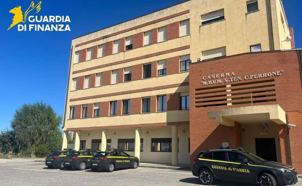 Centro di medicina estetica senza autorizzazione sullo Jonio Cosentino, denunciato un medico 52 Centro medicina estetica abusivo finanza cosenza sibari 02