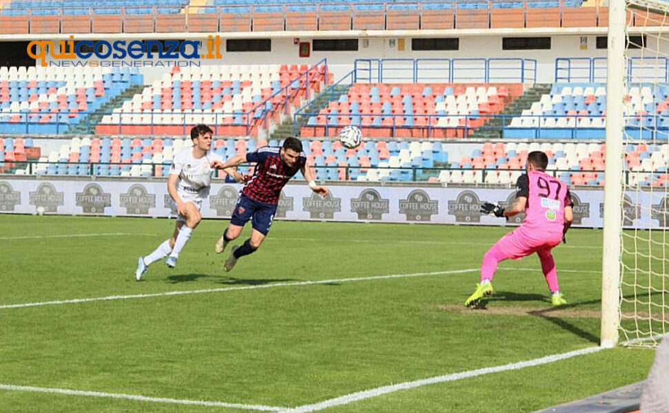 Cosenza Altamura goal Beretta