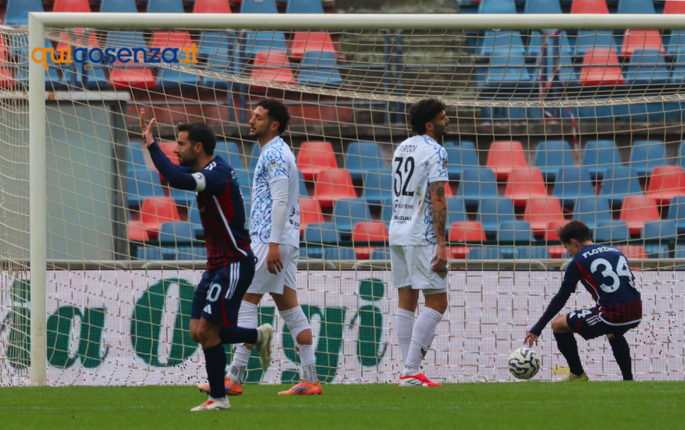 Cosenza-Latina 3-1: super Caporale e Cannavò firmano il sesto sigillo consecutivo al Marulla 53 Cosenza Latina_04 goal Contiliano