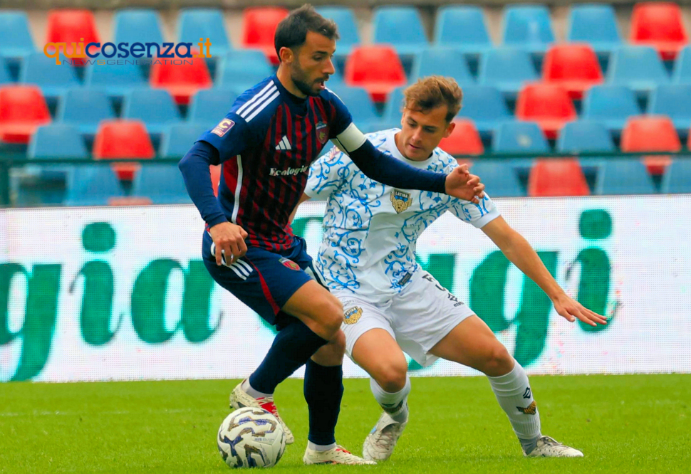 Cosenza-Latina 3-1: super Caporale e Cannavò firmano il sesto sigillo consecutivo al Marulla 55 Garritano Cosenza Calcio Latina05