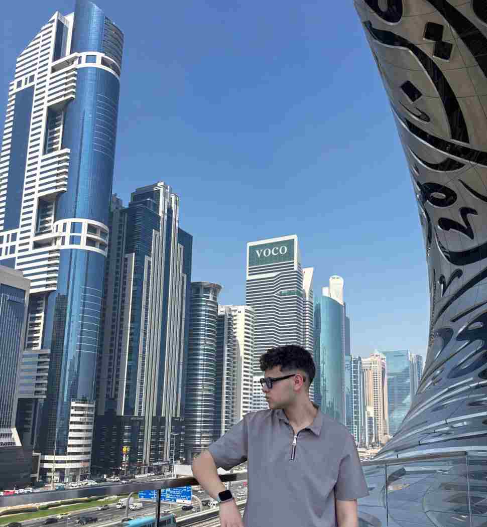 Dubai, il volo e la fine di un incubo, Mirko racconta il ritorno in Italia: «L'inno un atto liberatorio» 55 Mirko_Dubai