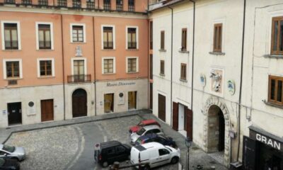 Palazzo arcivescovile cosenza - finanza etica guerra 01