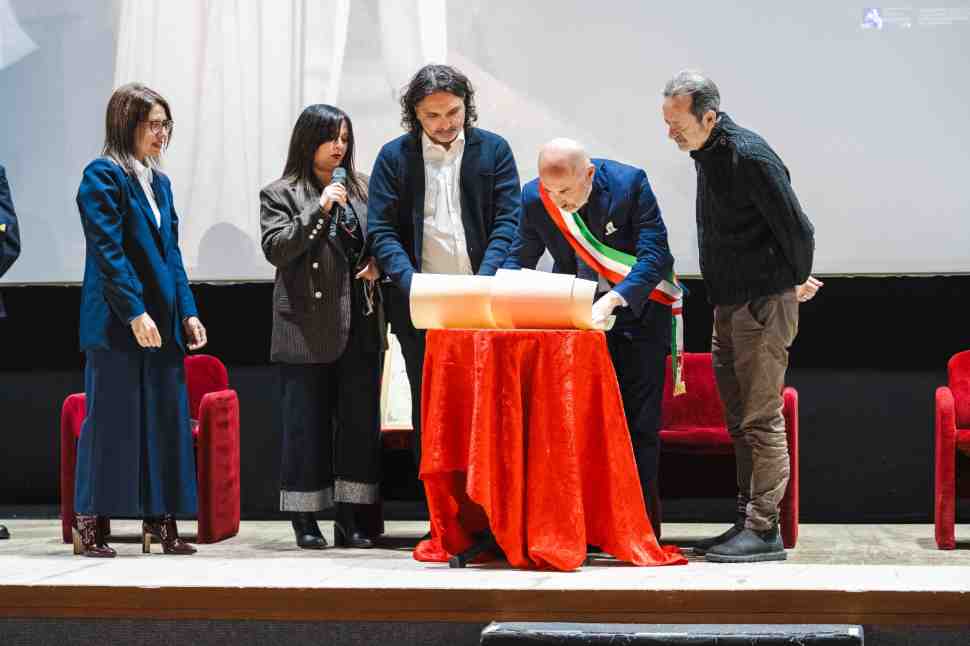 Rocco Papaleo cittadino onorario di Diamante: «Punto al Basicalabria, un mondo senza confini» 52 Papaleo Diamante