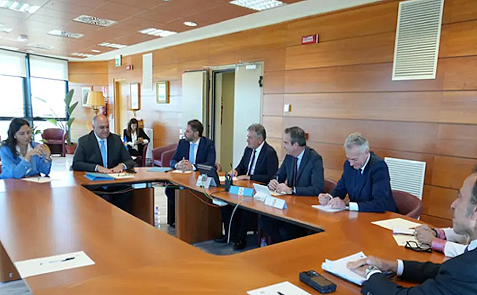 Calabria, approvato il Piano 2026-28 contro la violenza di genere: oltre 8 milioni per centri antiviolenza e case rifugio 51 Regione Calabria