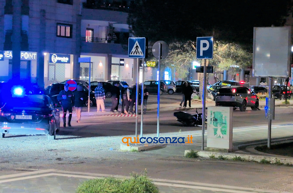 Scontro tra auto e moto Rende Via Rossini