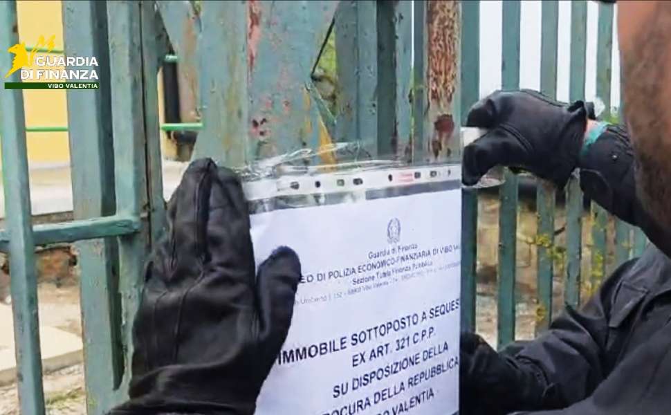 Sequestro finanza vibo 01
