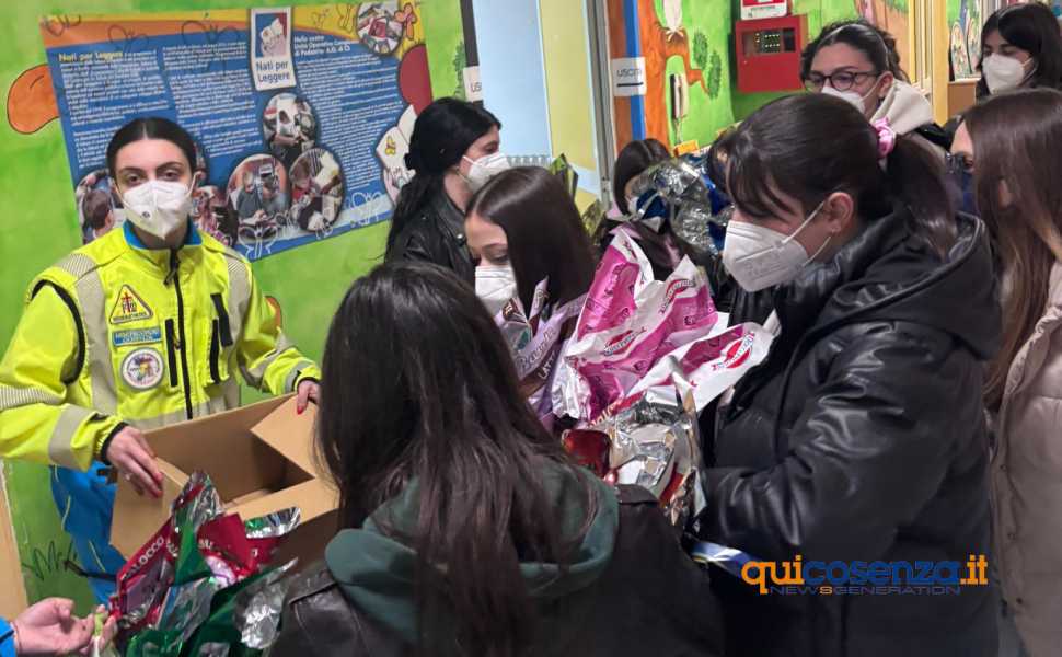 Uova Pasqua Pediatria Misericordia Cosenza Pitagora 04
