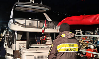 Yacht 22 metri Cetraro porto intervento vigili del fuoco