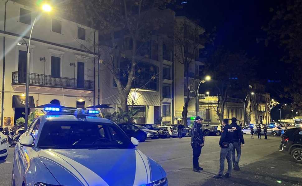 allarme bomba reggio