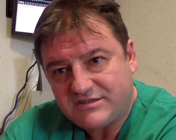 Caso del piccolo Domenico: decine di genitori difendono il cardiochirurgo cosentino Oppido «basta gogna mediatica» 52 cardiochirurgo Guido Oppido 02