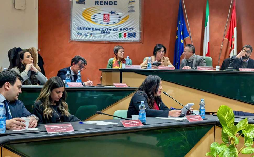 consiglio comunale rende traffico 23 marzo 02