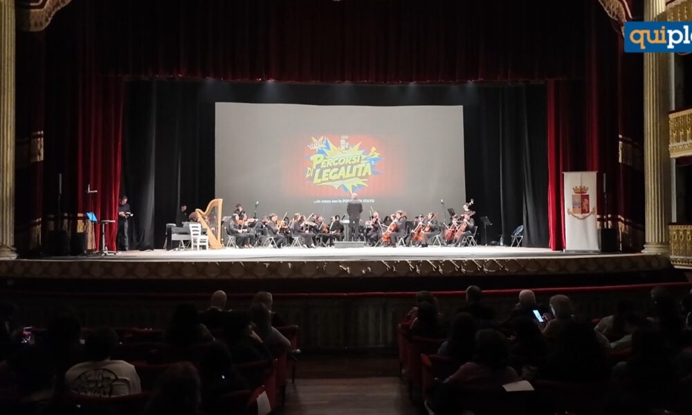 “Percorsi di Legalità”: al Teatro Rendano, la Polizia di Stato incontra gli studenti