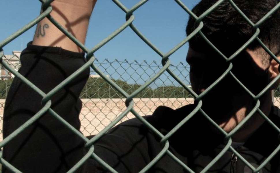 Cresce il numero di giovani armati, sempre più minori accusati di associazione mafiosa 52 minori save the children 03