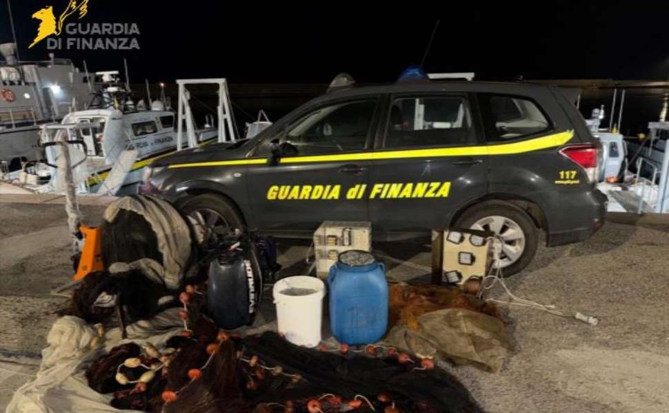 pesca illegale guardia finanza 02