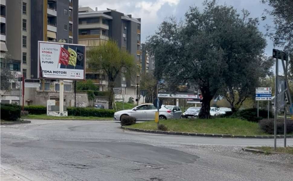 rende fermate bus pendolari cittadini