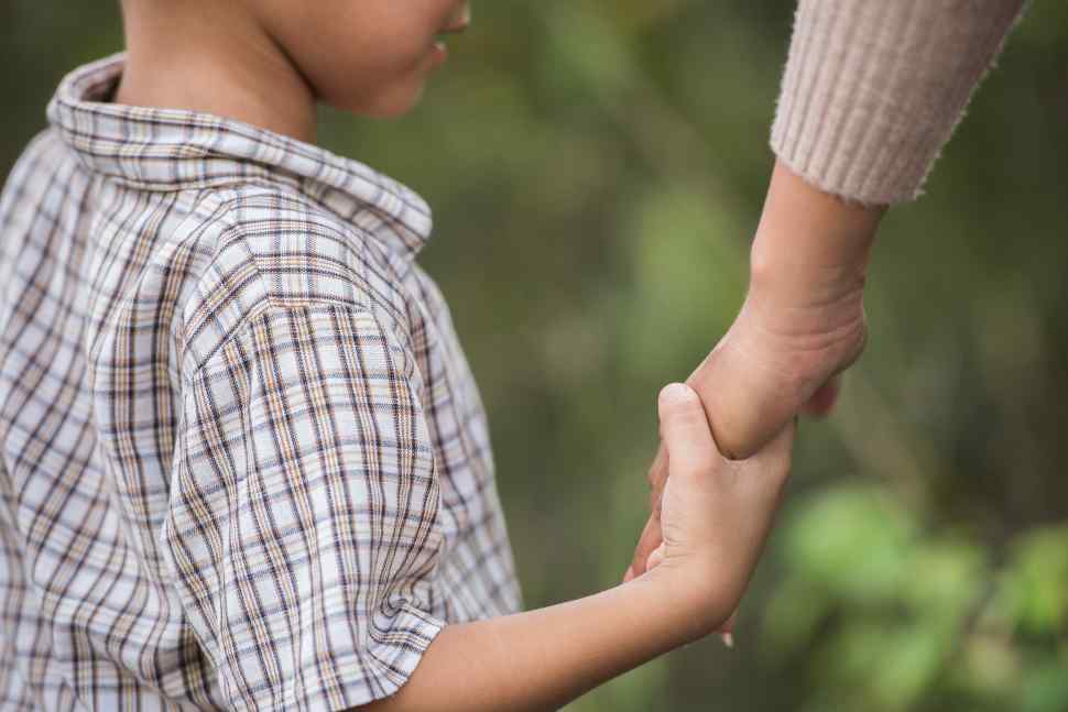 La Calabria rafforza il sistema delle adozioni internazionali: «Al centro famiglie e minori» 51 adozioni internazionali Calabria