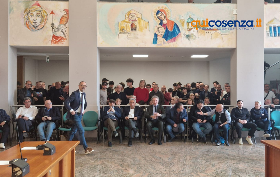 Consiglio Comunale Cosenza Calcio MArulla