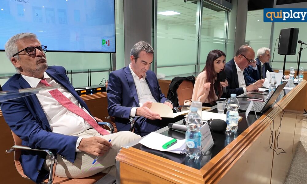 Nuovo ospedale di Cosenza, De Salazar: “sanità in miglioramento”. Guccione: “occasione per fermare l’emigrazione sanitaria”
