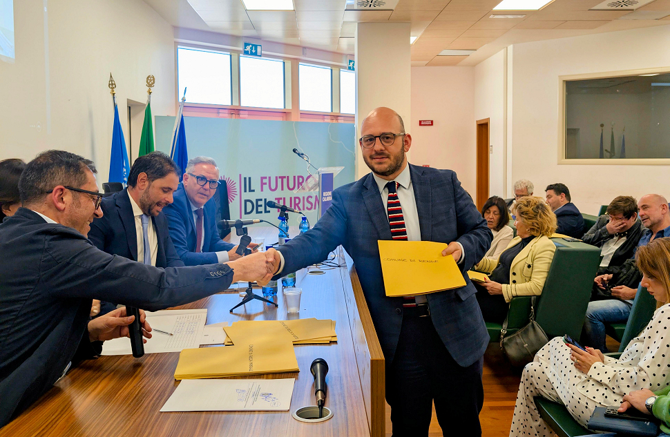 Rende, 200mila euro per la lotta al degrado: via libera al piano di riqualificazione ambientale 51 Fabio Liparoti ritira finanziamento Rende