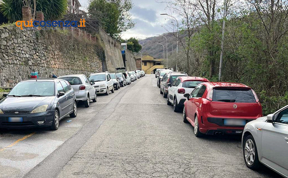 Portapiana Cosenza sosta selvaggia