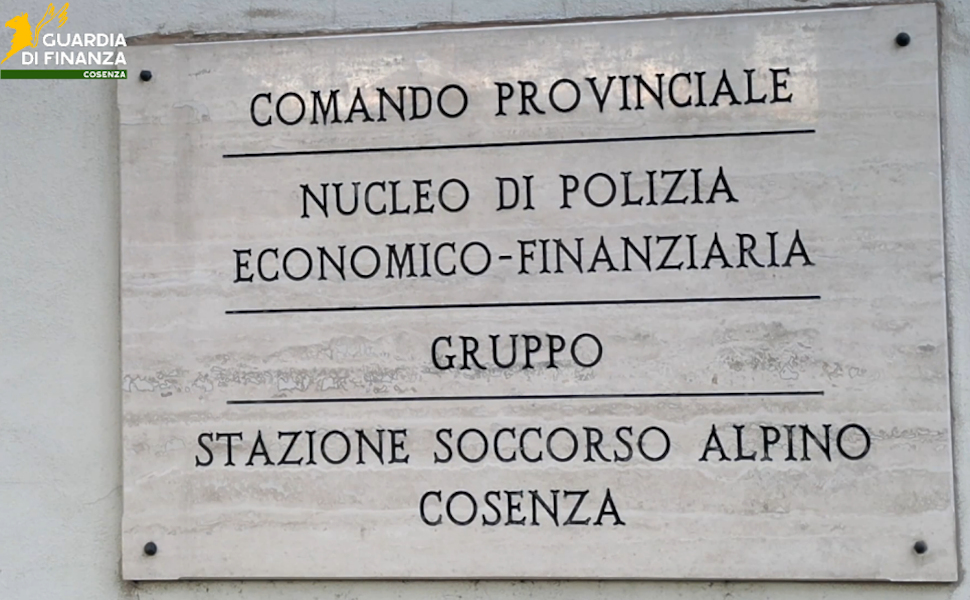 A Montalto Uffugo il "ponte" con l'Inghilterra: 2 imprenditori ed una società truffano il Fisco per 34milioni di euro 51 Guardia di Finanza Cosenza