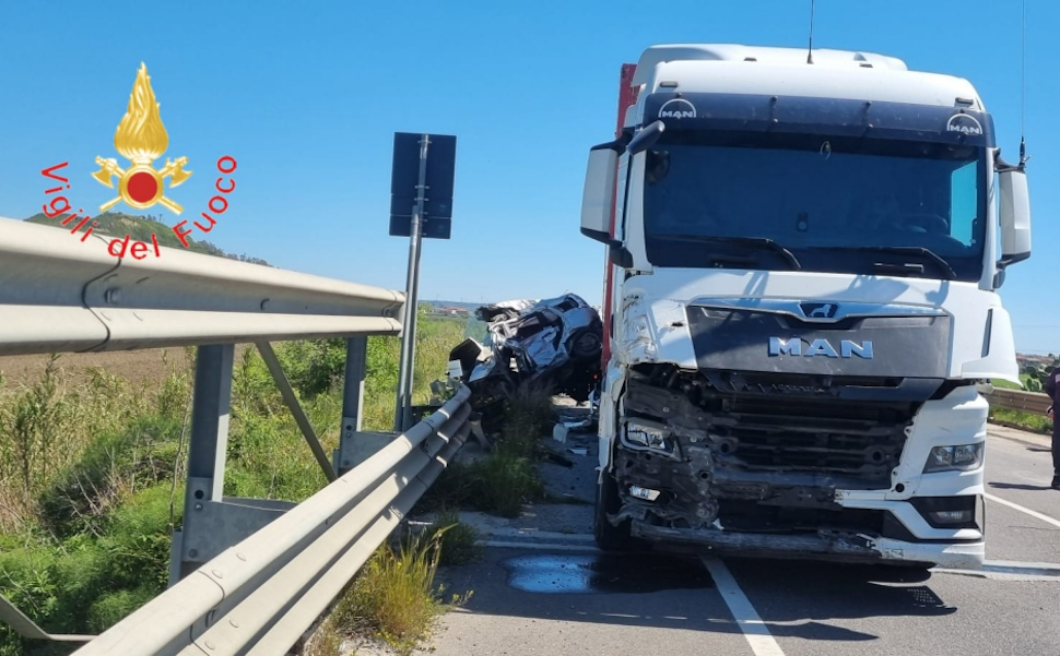 Incidente mortale SS 106