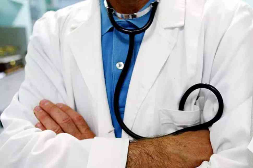 atto intimidatorio medico
