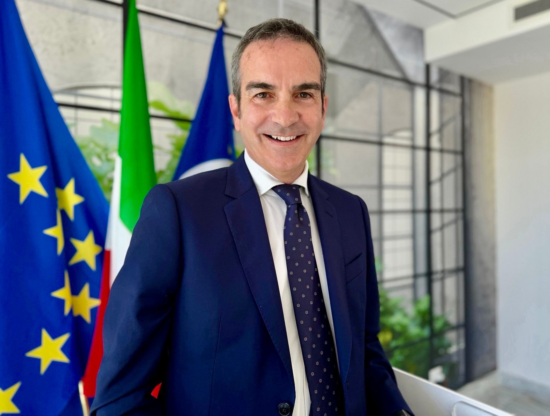 Calabria fuori dal commissariamento della sanità: Occhiuto «ora usciamo dal piano di rientro» 52 Occhiuto Roberto conferenza Calabria fuori dal commissariamento della sanità