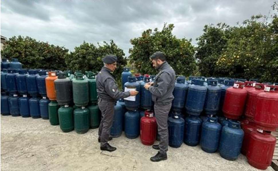 bombole gpl sequestro finanza cosenza 01
