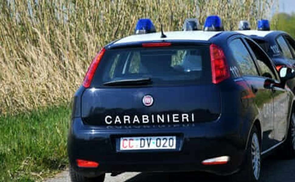 carabinieri campagna parco eolico