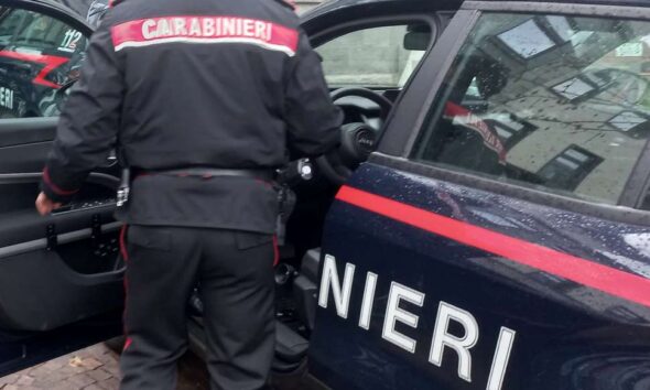 carabinieri violenza