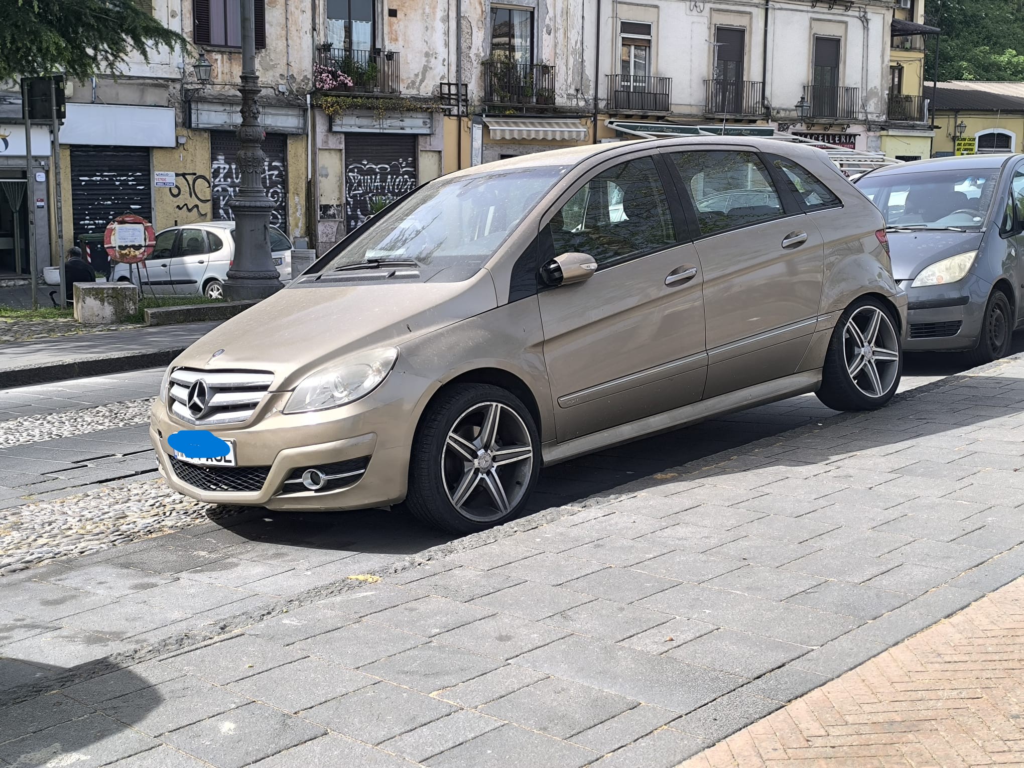 Cosenza: degrado, paura e assenza di sicurezza alle porte dalla città vecchia