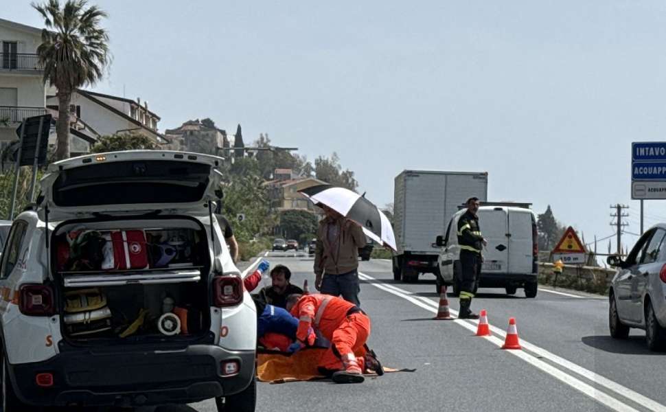 incidente statale 18 acquappesa post sindaco
