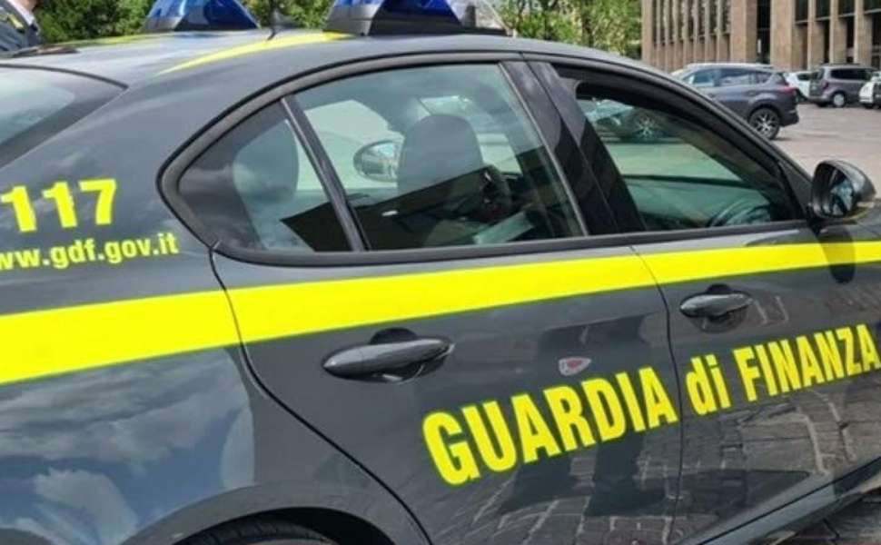 latitante-guardia-finanza confisca