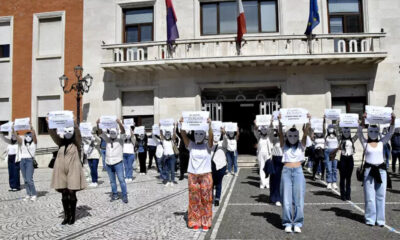 lavoratori-konecta-flash-mob-comune-crotone