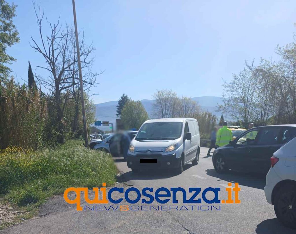 rende incidente statale 107 2