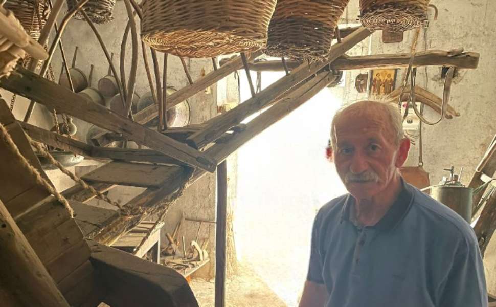 signor miracco a cui è dedicato il museo di Santa Sofia D'Epiro