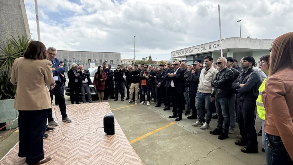 Landini in Calabria dopo l'escalation criminale: «Imprenditori e lavoratori vanno difesi subito» 53 intimidazioni vibo 2