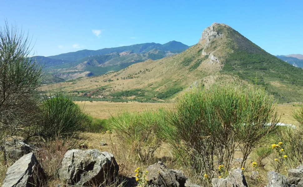 Calabria-natura-riserva-Castrovillari