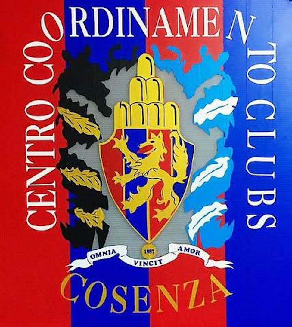 Il silenzio del Cosenza Calcio e l'urlo dei tifosi. Respect Club e Centro Coordinamento “Riprendiamoci il nostro futuro" 52 Centro coordinamento Club Cosenza