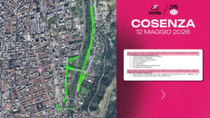 Giro d'Italia da Catanzaro a Cosenza, limitazioni alla viabilità: dalle strade statali all'A2. Tutte le info 57 Divieto di transito Cosenza tappa giro d'italia