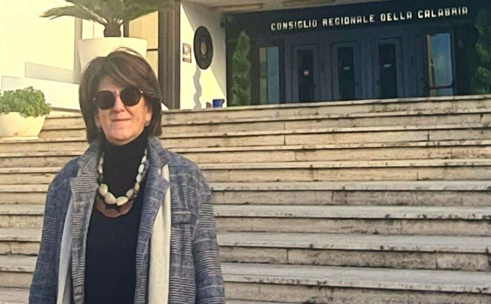 Xylella: 25 milioni di ulivi da salvare, Barbuto presenta una mozione per un piano contro il batterio 53 Elisabetta Barbuto consigliere regionale - Xylella