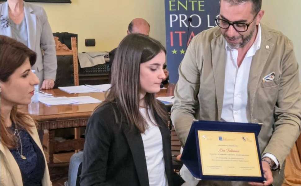 Eva Tolisano - Saracena - premio a Mileto