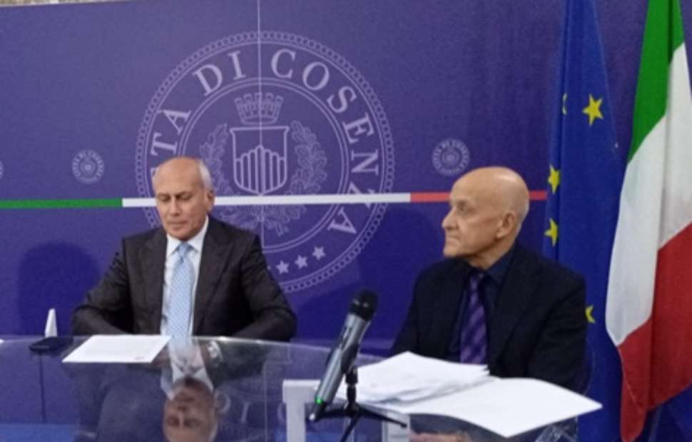 Cosenza, gli studenti riscoprono le proprie radici: al via le giornate conclusive del progetto Scuola-Lavoro 51 Cosenza