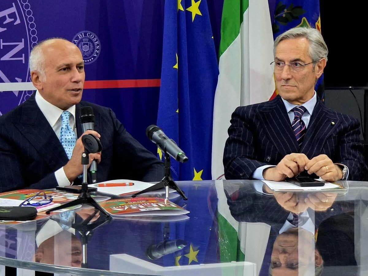 Il Sindaco Franz Caruso e lAssessore Branda e1780665093972
