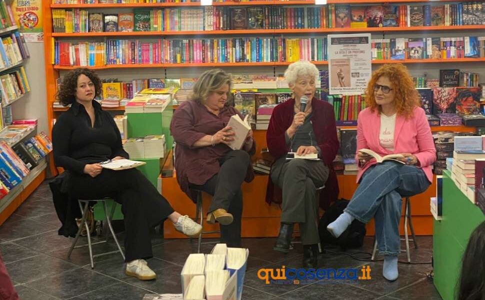 Libro Chiara Ingrao - Cosenza 03